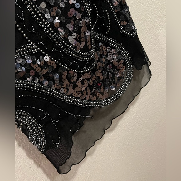 The most stunning beaded, sequined dress - Picture 3 of 6